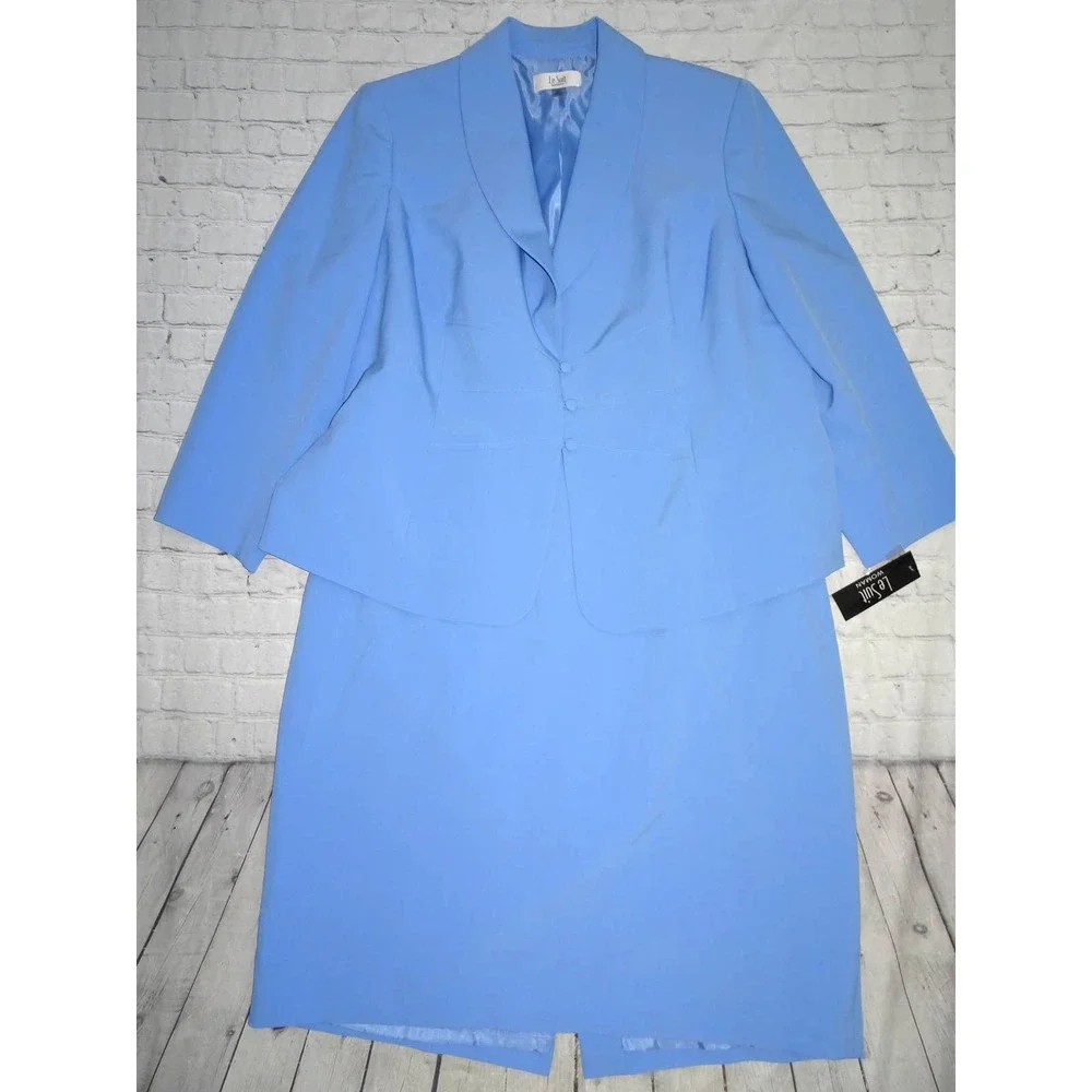 NWT Le Suit Plus Size Seamed Skirt Suit 22 W light blue - Picture 2 of 12